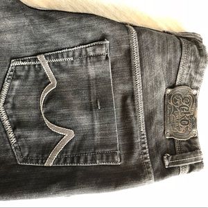 Echo Unlimited Jeans